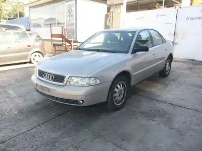 Scrapping Vehicle audi a4 b5 (8d2) 1.8 t of the year 2000 powered apu