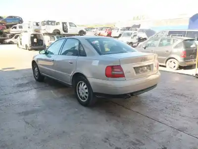 Scrapping Vehicle audi a4 b5 (8d2) 1.8 t of the year 2000 powered apu