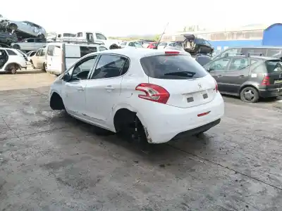 Veicolo di demolizione peugeot 208 i (ca_, cc_) 1.6 dell'anno 2012 alimentato 5fs