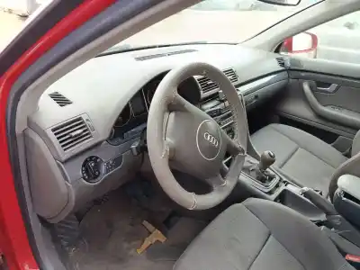 Scrapping Vehicle audi a4 b6 avant (8e5) 1.9 tdi of the year 2001 powered awx