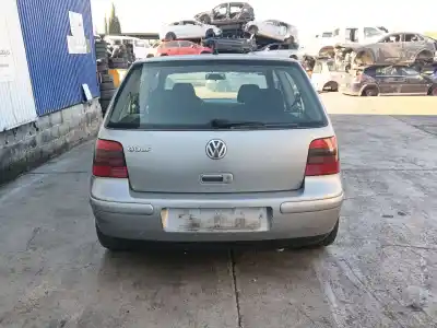 Veículo de Sucata volkswagen golf iv (1j1) 2.0 do ano 2003 alimentado bcb