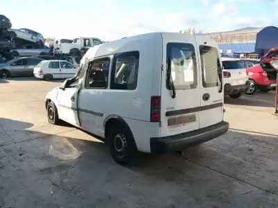 Veículo de Sucata opel combo tour 1.7 dti 16v do ano 2004 alimentado y17dt