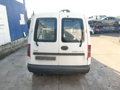 Veículo de Sucata opel combo tour 1.7 dti 16v do ano 2004 alimentado y17dt