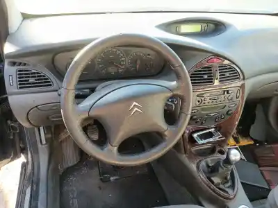 Veículo de Sucata citroen c5 i (dc_) 2.0 hdi (dcrhzb, dcrhze) do ano 2001 alimentado rhz