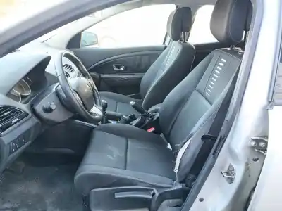 Здавання транспортного засобу renault megane iii fastback (bz0/1_, b3_) 1.5 dci (bz09, bz0d, bz1w, bz29, bz14) року 2012 потужний k9k836