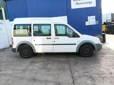 Veículo de Sucata ford transit connect (p65_, p70_, p80_) 1.8 tdci do ano 2007 alimentado r3pa