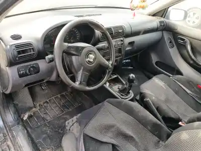 Veicolo di demolizione seat leon (1m1) 1.9 tdi dell'anno 2001 alimentato asv