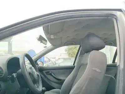 Sloopvoertuig seat toledo ii (1m2) 1.6 16v van het jaar 2004 aangedreven bcb