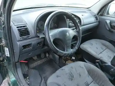 Veicolo di demolizione peugeot partner monospace (5_, g_) 1.9 d dell'anno 2002 alimentato wjy