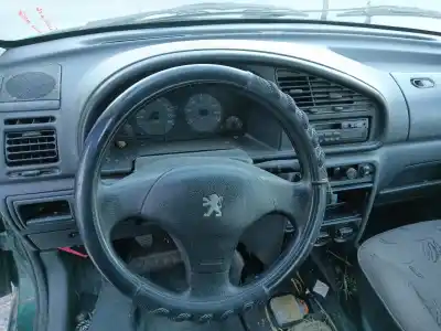 Veicolo di demolizione peugeot partner monospace (5_, g_) 1.9 d dell'anno 2002 alimentato wjy