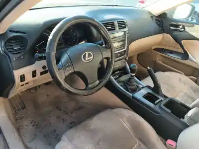 Scrapping Vehicle lexus is ii (_e2_) 220d (ale20) of the year 2007 powered 2adfhv