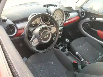 Veículo de Sucata mini mini (r56) cooper d do ano 2008 alimentado 9hz