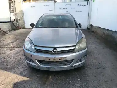 Veicolo di demolizione opel astra h gtc (a04) 1.8 (l08) dell'anno 2005 alimentato z18xer