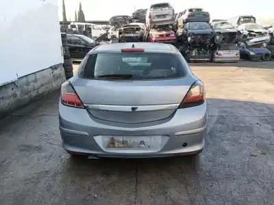 Veicolo di demolizione opel astra h gtc (a04) 1.8 (l08) dell'anno 2005 alimentato z18xer