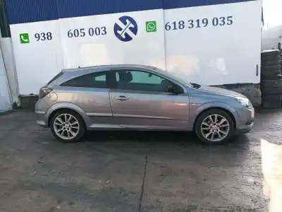 Veicolo di demolizione opel astra h gtc (a04) 1.8 (l08) dell'anno 2005 alimentato z18xer