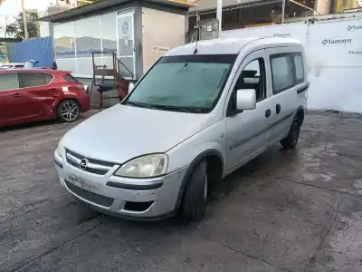 Veículo de Sucata opel combo tour 1.7 dti 16v do ano 2003 alimentado y17dt