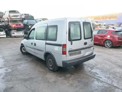 Veículo de Sucata opel combo tour 1.7 dti 16v do ano 2003 alimentado y17dt