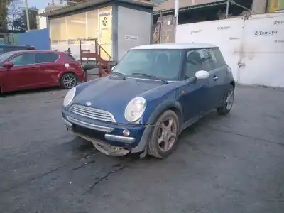 Veicolo di demolizione mini mini (r50, r53) cooper dell'anno 2002 alimentato w10b16a