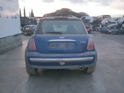 Veicolo di demolizione mini mini (r50, r53) cooper dell'anno 2002 alimentato w10b16a