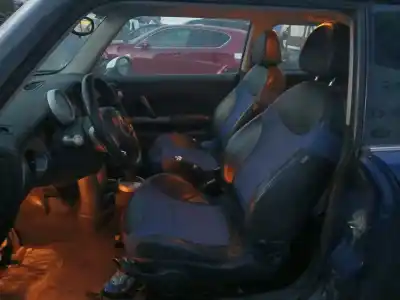 Veicolo di demolizione mini mini (r50, r53) cooper dell'anno 2002 alimentato w10b16a