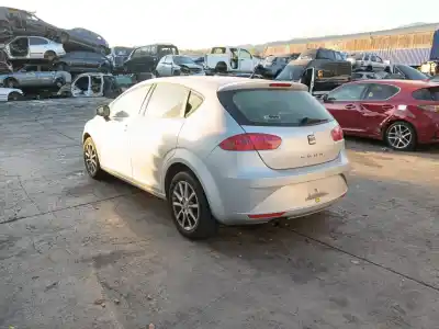 Veículo de Sucata seat leon (1p1) 1.2 tsi do ano 2011 alimentado cbz