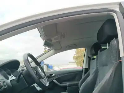 Veículo de Sucata seat altea xl (5p5, 5p8) 2.0 tdi 4x4 do ano 2010 alimentado bkd