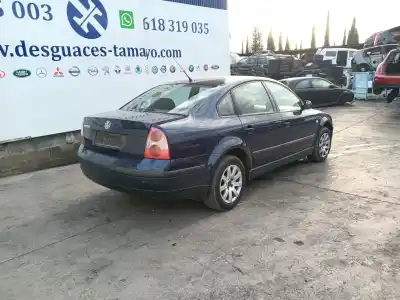 Scrapping Vehicle volkswagen passat b5.5 (3b3) 1.6 of the year 2002 powered alz