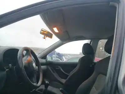 Veicolo di demolizione seat toledo ii (1m2) 1.8 20v dell'anno 2000 alimentato agn