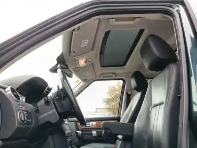 Veicolo di demolizione land rover discovery iv (l319) 3.0 sdv6 4x4 dell'anno 2014 alimentato 306dt(tdv6)