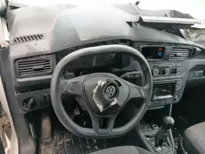 Sloopvoertuig volkswagen caddy iv monospace (sab, saj) 2.0 tdi van het jaar 2015 aangedreven cuu