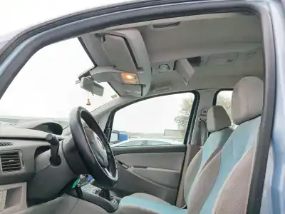 Veicolo di demolizione fiat idea (350_) 1.4 16v dell'anno 2005 alimentato 843a1000