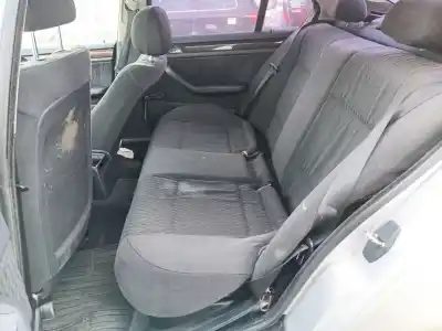 Veículo de Sucata bmw 3 (e46) 320 d do ano 2000 alimentado 204d1