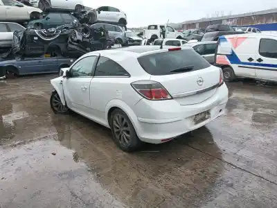 Vehicul casat opel astra h gtc (a04) 1.7 cdti (l08) al anului 2010 alimentat z17dth