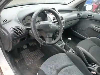 Утилизация автомобиля peugeot 206 fastback (2a/c) 1.4 hdi eco 70 года 2006 питание 8hz