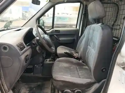 Vehicul casat ford transit connect (p65_, p70_, p80_) 1.8 di al anului 2009 alimentat r3pa