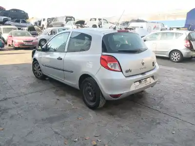 Vehicul casat renault clio iii (br0/1, cr0/1) 1.2 16v (br0p, cr0p) al anului 2010 alimentat d4f784