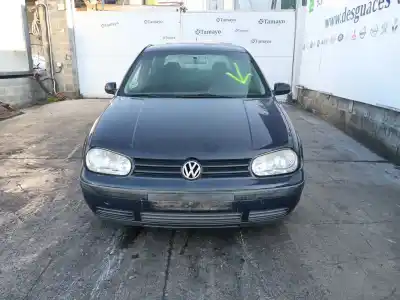 Véhicule à la ferraille volkswagen golf iv (1j1) 1.6 16v de l'année 2001 alimenté azd