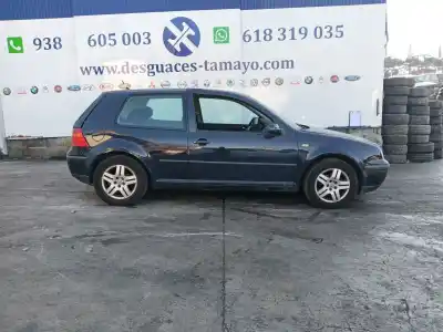 Véhicule à la ferraille volkswagen golf iv (1j1) 1.6 16v de l'année 2001 alimenté azd