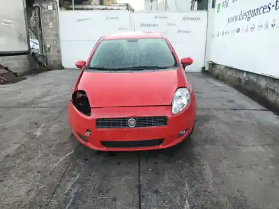 Véhicule à la ferraille fiat grande punto (199_) 1.4 16v (199bxg1b, 199axg1b) de l'année 2006 alimenté 199a6000