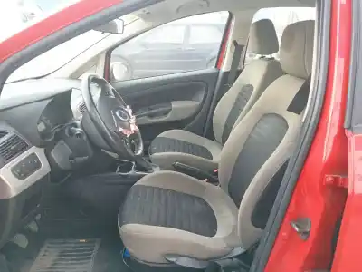 Véhicule à la ferraille fiat grande punto (199_) 1.4 16v (199bxg1b, 199axg1b) de l'année 2006 alimenté 199a6000