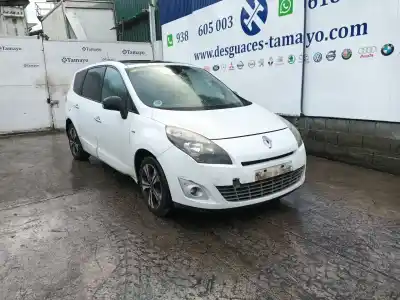 Véhicule à la ferraille RENAULT GRAND SCÉNIC III (JZ0/1_)  de l'année 2012 alimenté R9M402