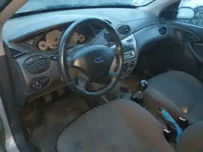 Sloopvoertuig ford focus i (daw, dbw) 1.6 16v van het jaar 2003 aangedreven fydb