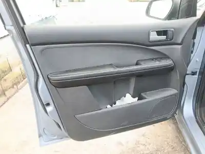 Véhicule à la ferraille ford focus c-max (dm2) 1.6 tdci de l'année 2007 alimenté hhda