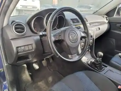 Veicolo di demolizione mazda 3 berlina (bk) 1.6 crdt active dell'anno 2006 alimentato y6