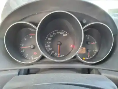 Veicolo di demolizione mazda 3 berlina (bk) 1.6 crdt active dell'anno 2006 alimentato y6