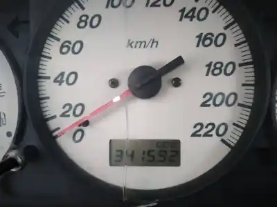 Veículo de Sucata mazda premacy (cp) td active do ano 2003 alimentado rf