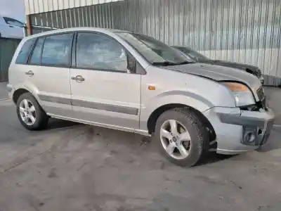 Véhicule à la ferraille ford fusion (cbk) ambiente de l'année 2006 alimenté hhjb