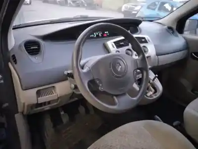 Vehículo de desguace renault                                            scenic ii                                                                                                                                                                                                                                                  grand emotion                                                                                                                                                                                                                                              del año 2006 con motor k9kp7