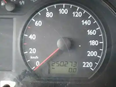 Veicolo di demolizione volkswagen polo (9n1) trendline dell'anno 2003 alimentato bby