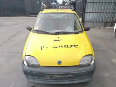 Veicolo di demolizione FIAT SEICENTO (187) Active dell'anno 2003 alimentato 176B2000